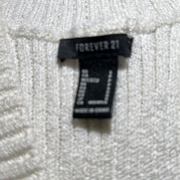 knitted vest - Picture 2 of 3